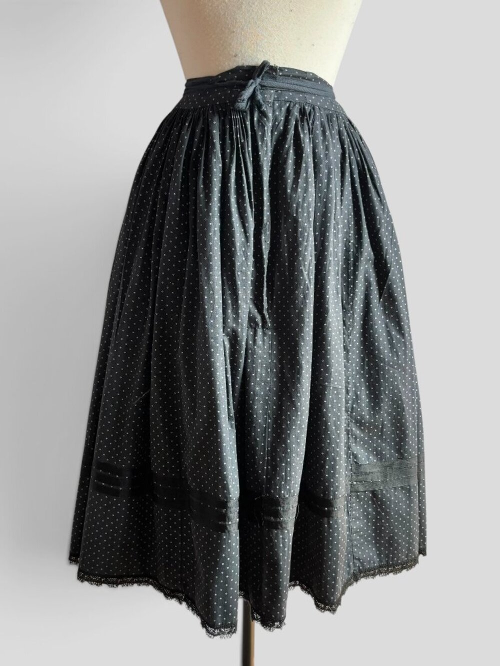 Vintage Hungarian Full Peasant Traditional Handmade Folk Skirt